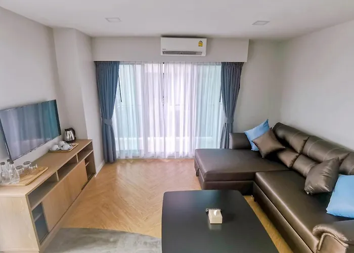 Rico Ratchadapisek 32 Hotel 3*