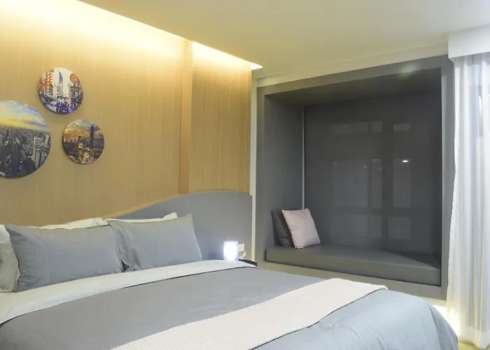 Rico Ratchadapisek 32 Hotel Bangkok
