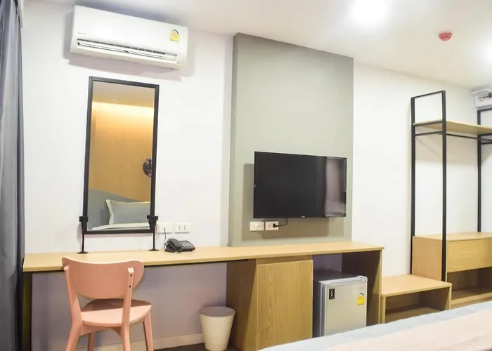Rico Ratchadapisek 32 Hotel 3*